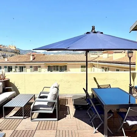 Cozy With Rooftop Terrace 4 People Apartamento *